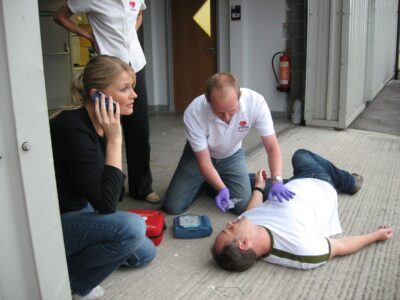 Emergency First Aid at Work (HSE Compliant: Great Britain and Northern Ireland)